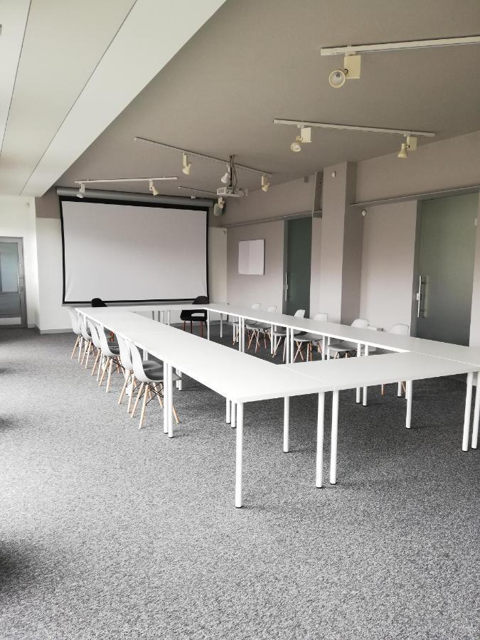 Sport Rooms II Chodakowska Warszawa Warschau Buitenkant foto